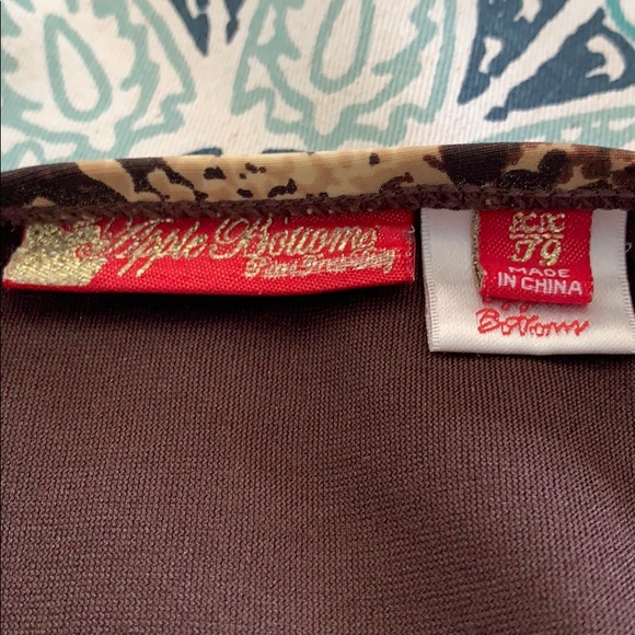 Apple Bottoms bikini top and bottom - Picture 2 of 2